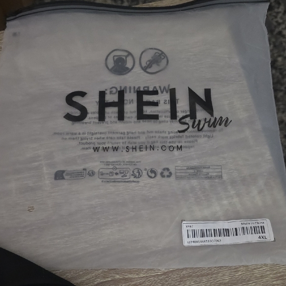 SHEIN Classic Black Bikini Bottom - Picture 3 of 3